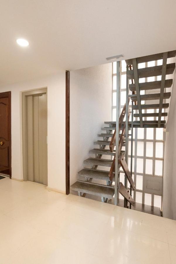 Apartamento 'El Balcon De La Malagueta' Malaga Exterior photo